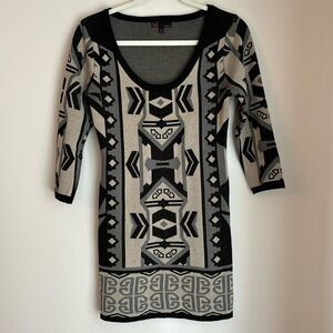 Women’s Tribal Aztec artsy crew neck sweater dress tunic 3/4 sleeve knit size S